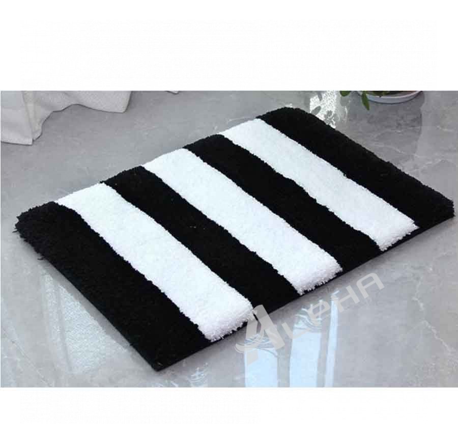 Non slip soft black and white bathroom floor mat