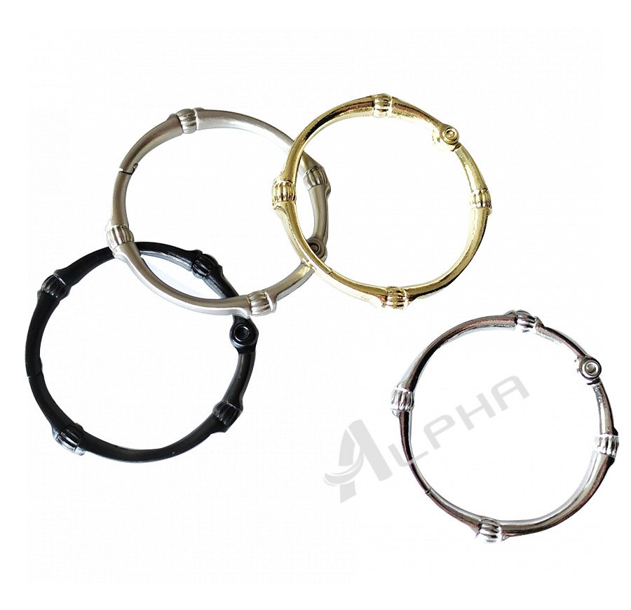 Circular metal texture shower curtain ring hook