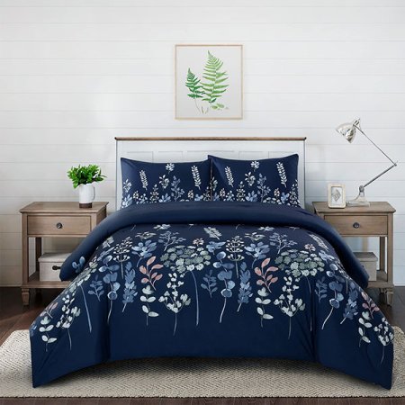 Make a restful bedroom with navy blue
